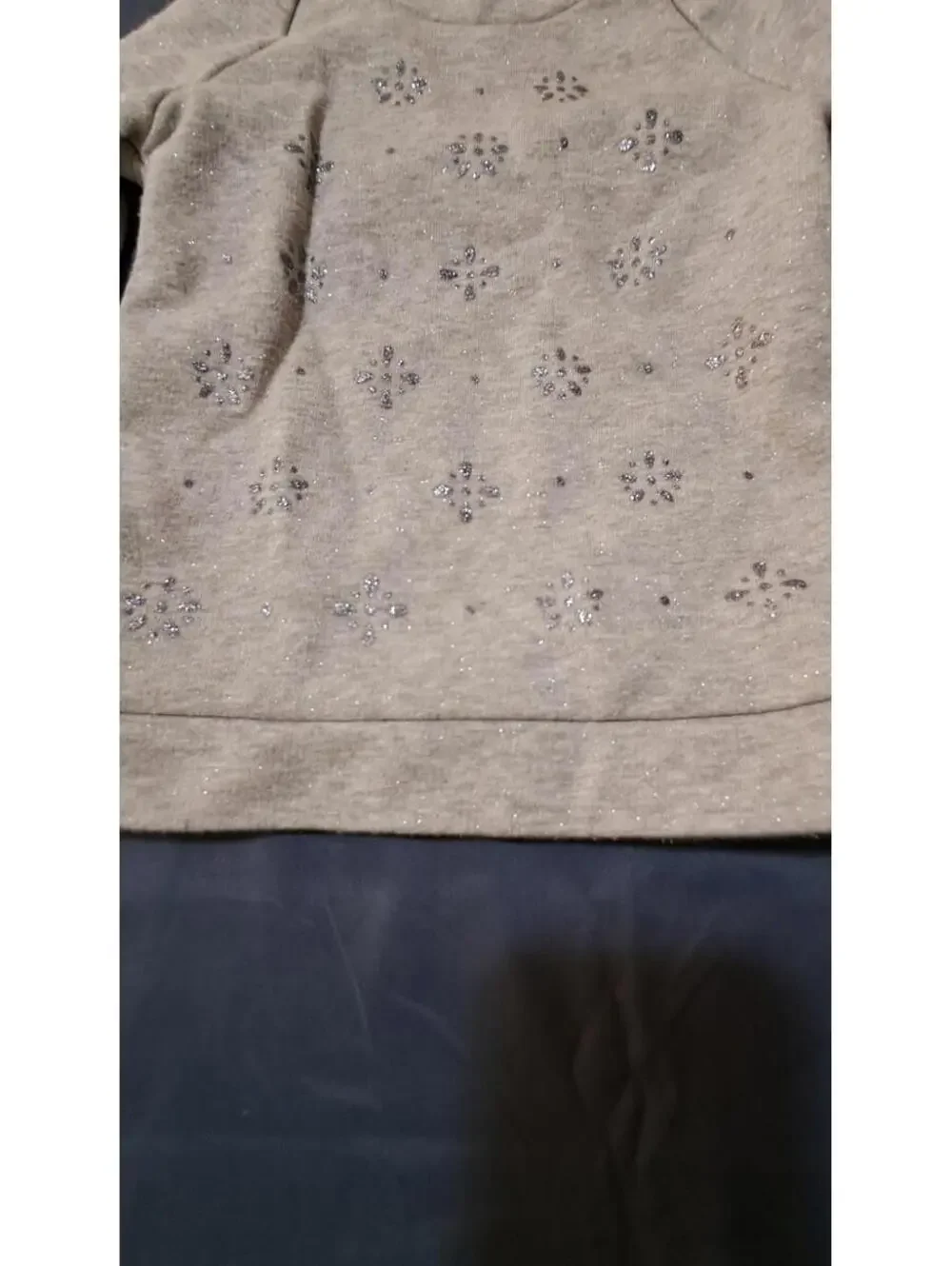 CARTERS GIRLS SIZE 3T‎ Grey Sweatshirt Glitter Long Sleeves